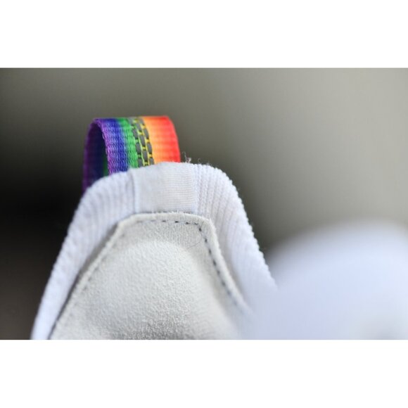 New! Size: 6.5 Women | The North Face Gardenia Vectiv Hypnum White Multi LGBTQ+ - Picture 13 of 16